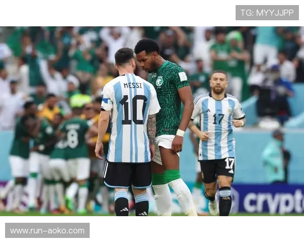 足球巨星们的隐秘弱点揭露 他们的技术短板与心理困境分析